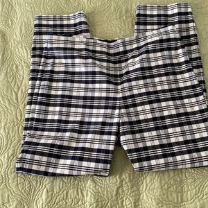 New Talbots size 8  %98 cotton %2 spandex black and white checkered pants